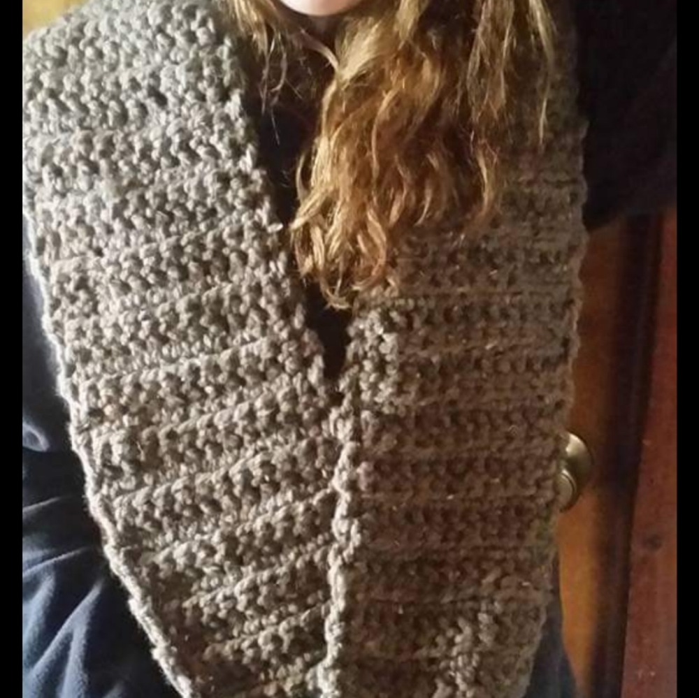 Claire's cowl (Outlander) - Picture 2 of 3
